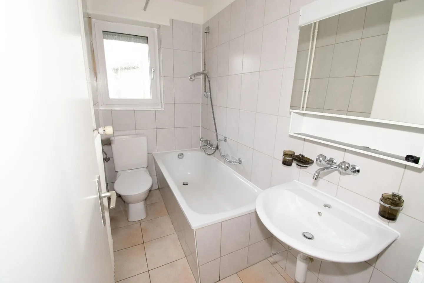 Your new cozy home? - Photo 8 of 8