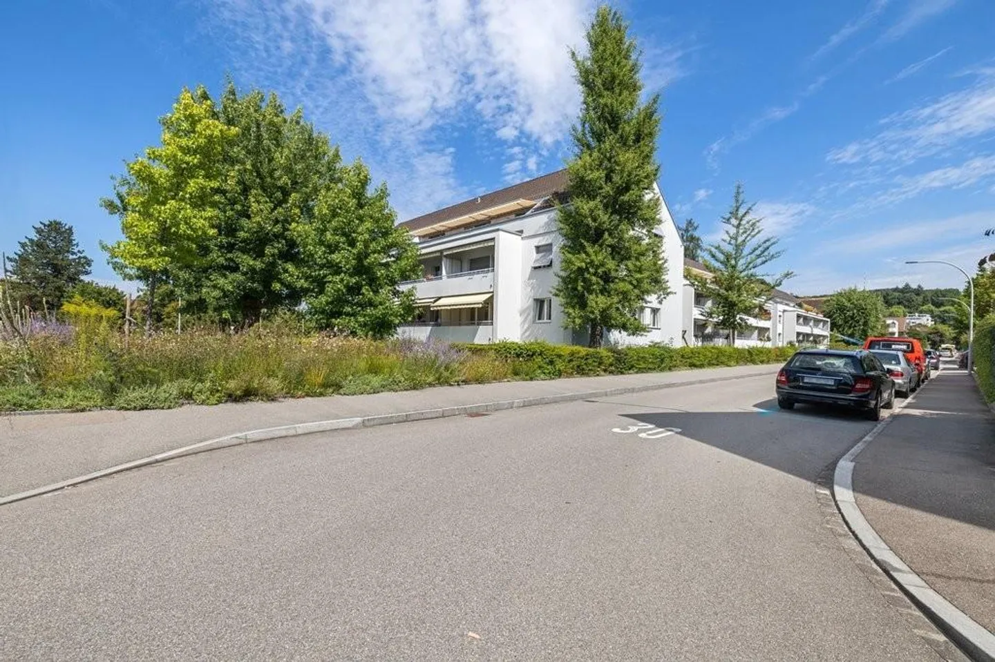 Modernes Apartment in ruhiger Lage - Foto 1 von 11