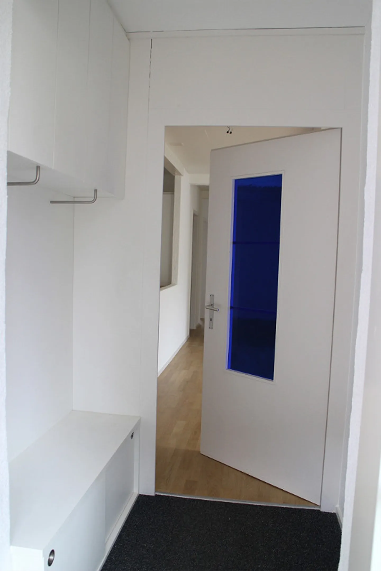 Appartamento familiare spazioso con due balconi - Foto 2 di 17