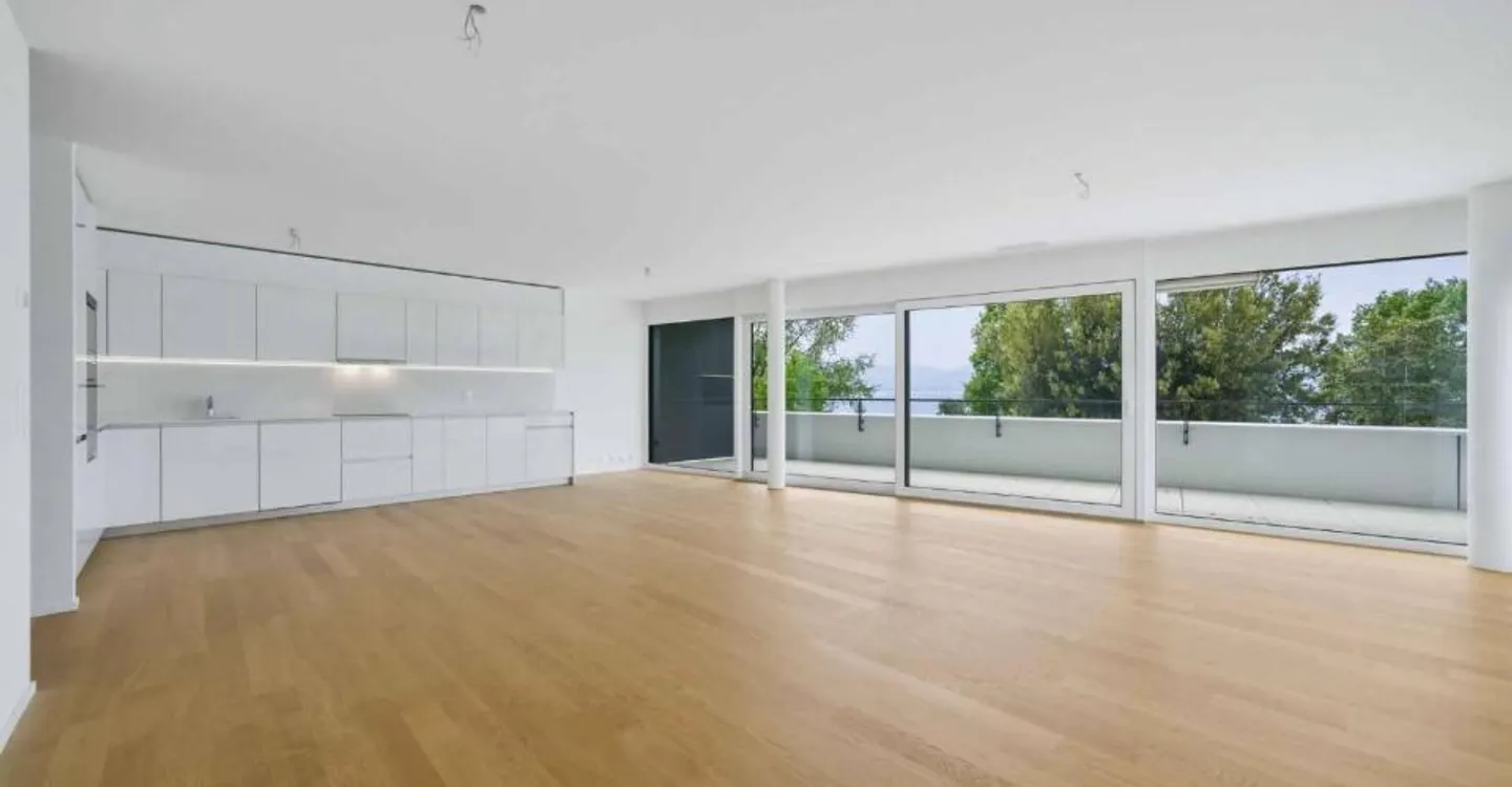 Appartement de Luxe avec Vue Lac - Photo 1 sur 8