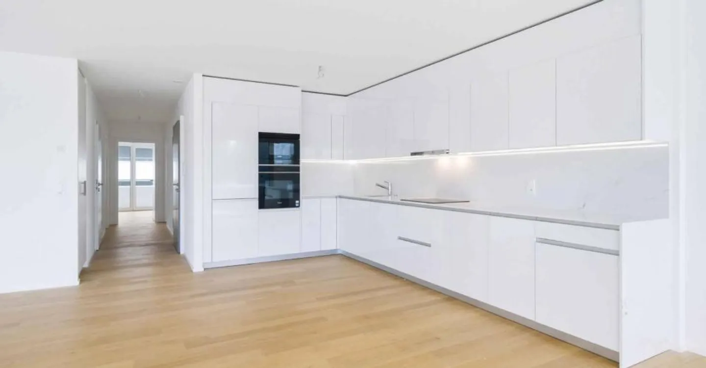 Appartement de Luxe avec Vue Lac - Photo 3 sur 8