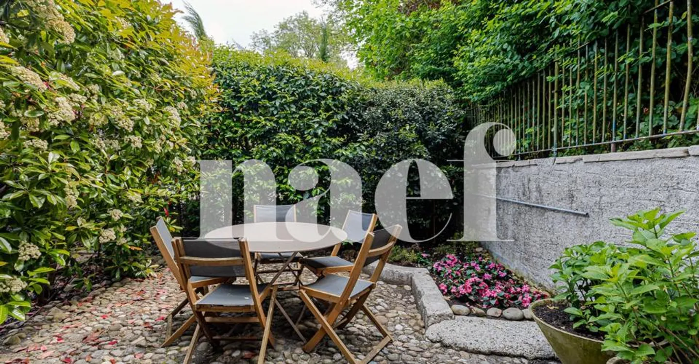 Charming Townhouse in Troinex - Photo 2 of 10
