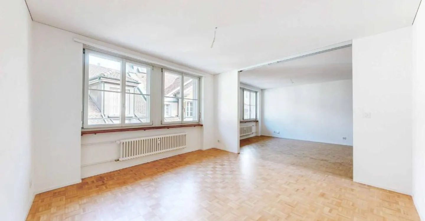 Appartement Charmant dans la Vieille Ville - Photo 3 sur 8