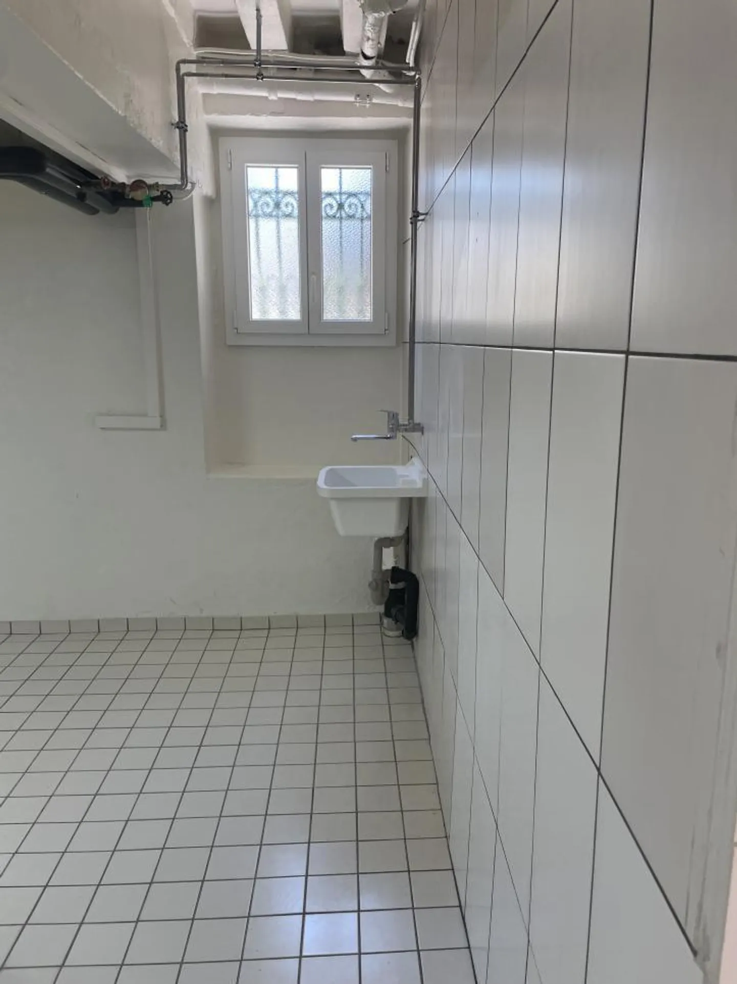 Local commercial proche du centre de Lausanne - Photo 10 sur 13