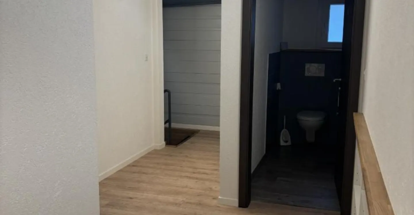 Moutier - very beautiful and versatile industrial space and offices - Photo 11 of 12