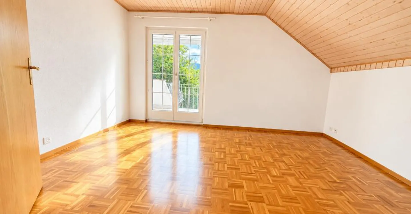 Appartement spacieux avec grand balcon - Photo 5 sur 7