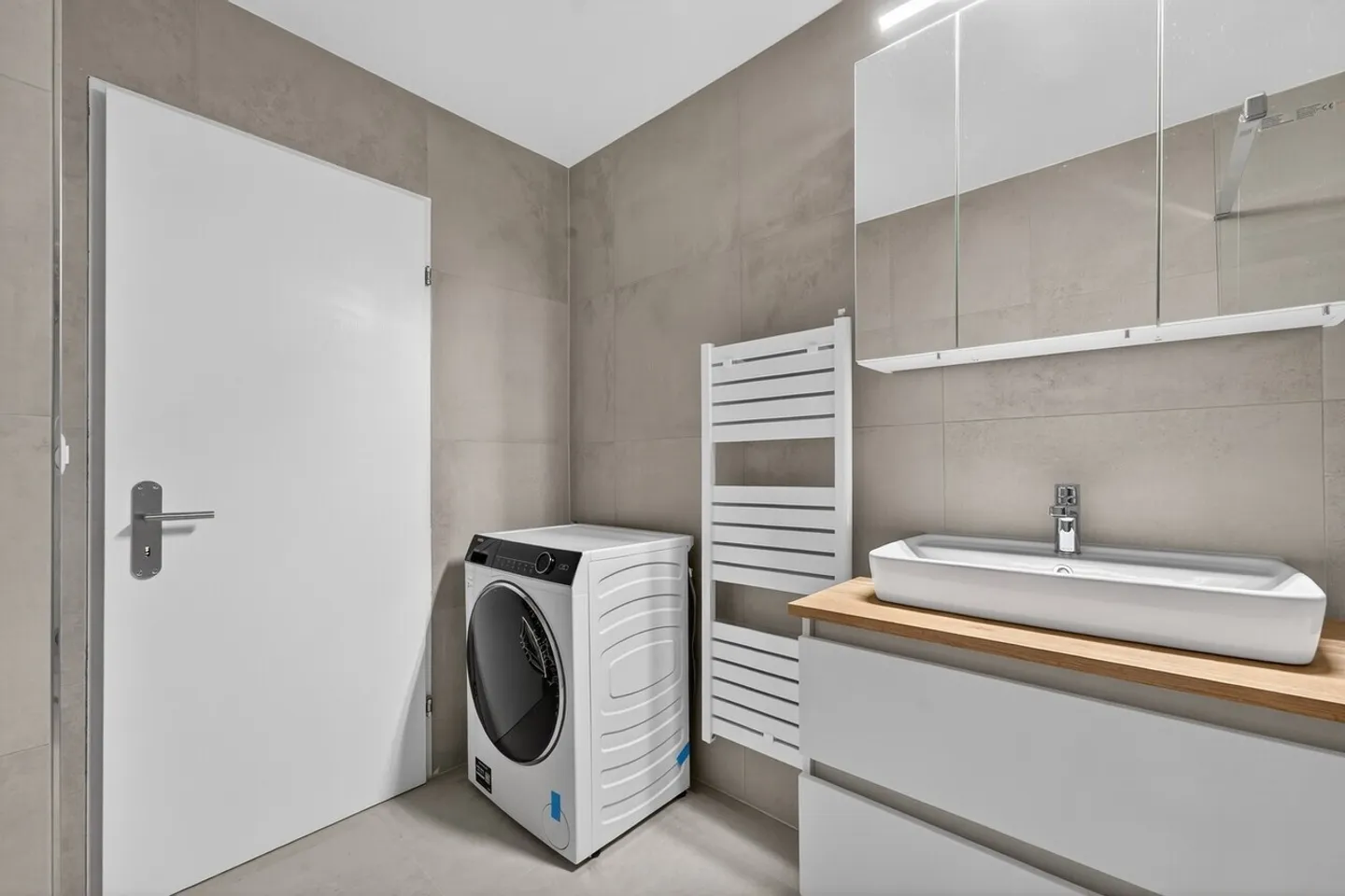 Stilvolle Wohnung mit Seeblick - Foto 7 von 9