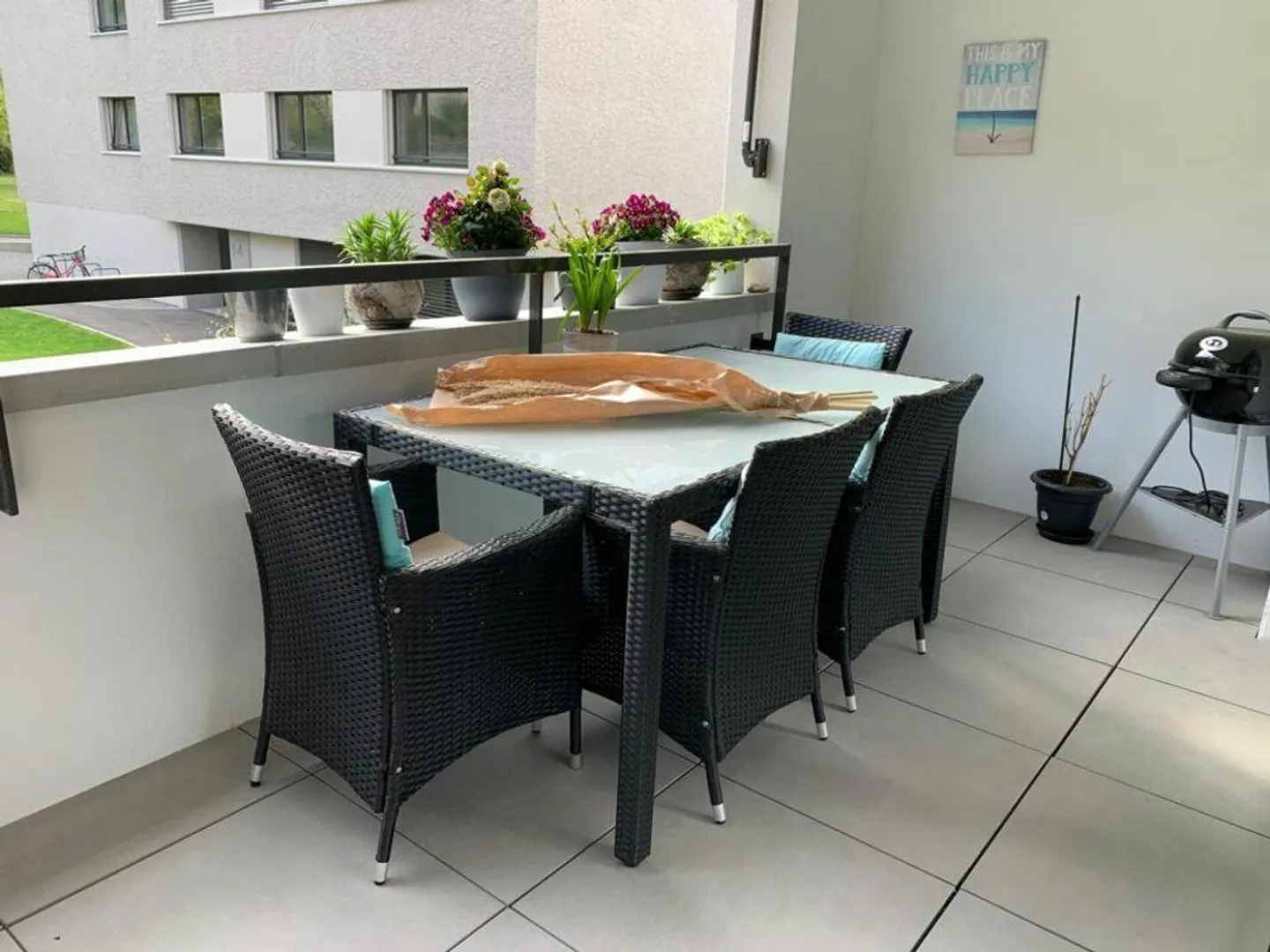 Appartement moderne 2.5 pièces dans un emplacement populaire cherche nouveau locataire - Photo 12 sur 16