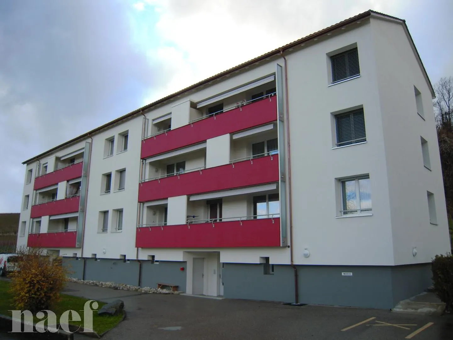 Très bel appartement situé dans un quartier calme et verdoyant - Photo 1 sur 5