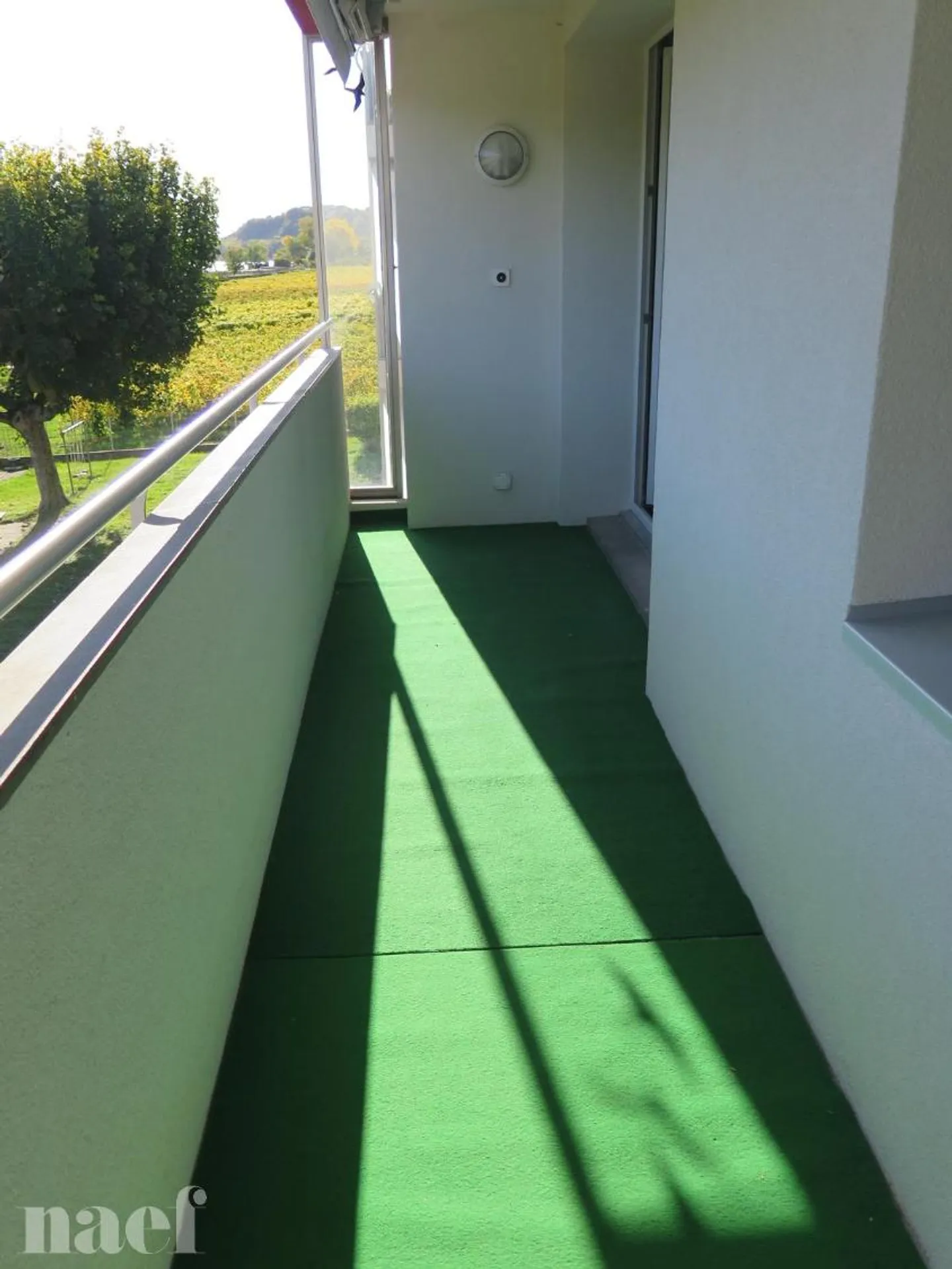 Très bel appartement situé dans un quartier calme et verdoyant - Photo 5 sur 5