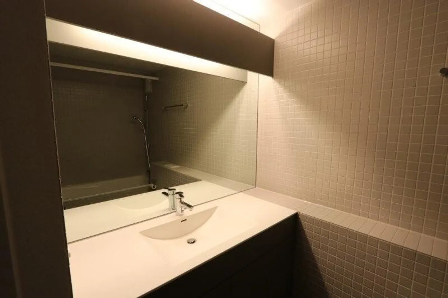 Modernes Apartment in Biel - Foto 6 von 11