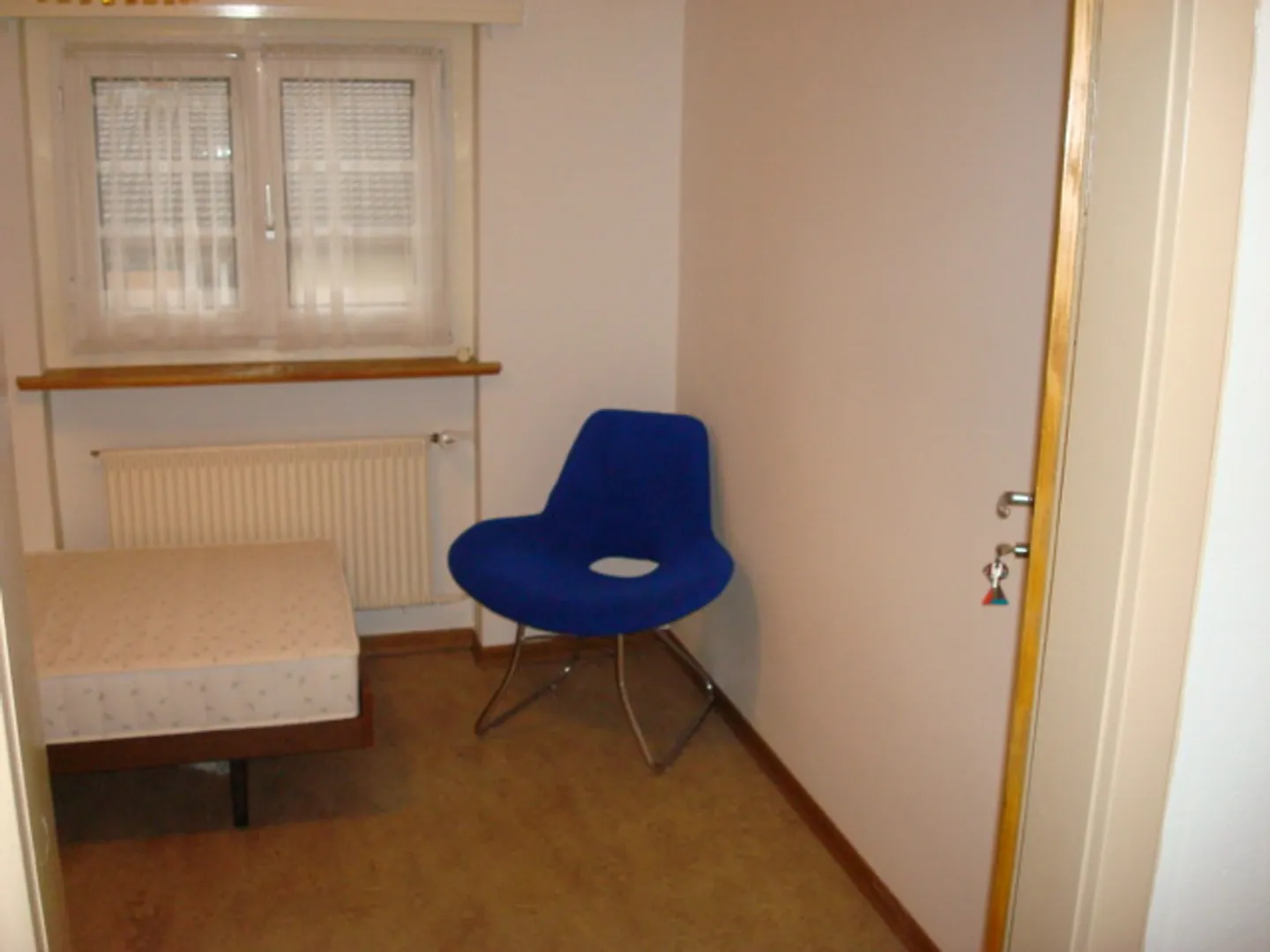 Camera singola nel verde - Foto 3 di 3