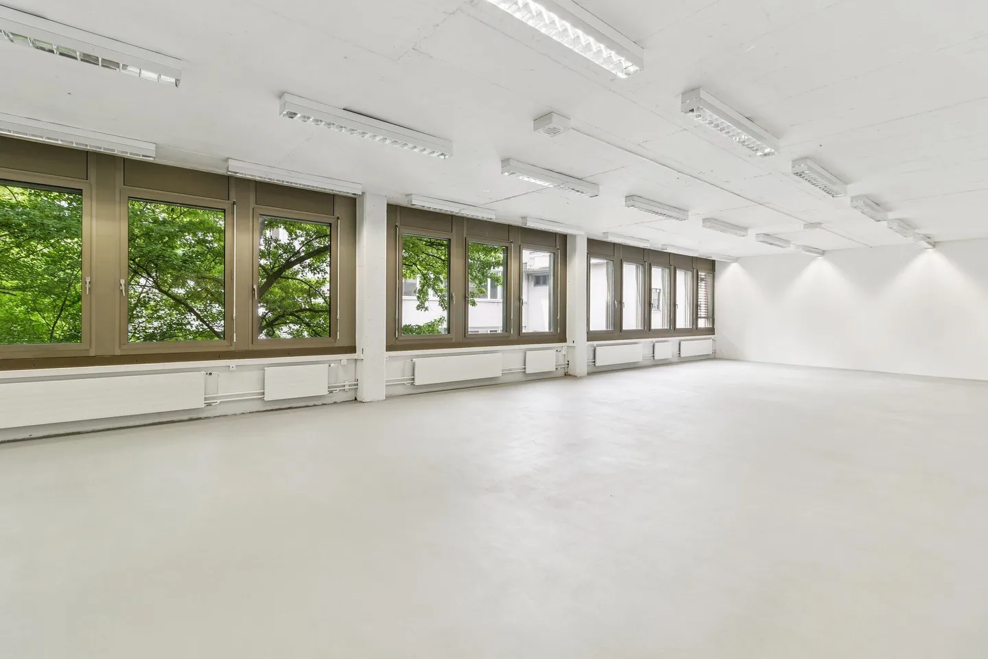 Your new company headquarters in the heart of Binz - 145 m² open space that thinks with you - Photo 2 of 12