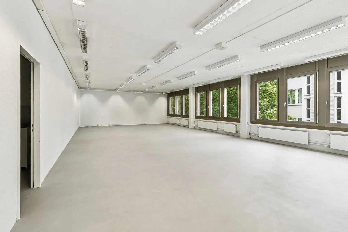 Your new company headquarters in the heart of Binz - 145 m² open space that thinks with you - Photo 3 of 12