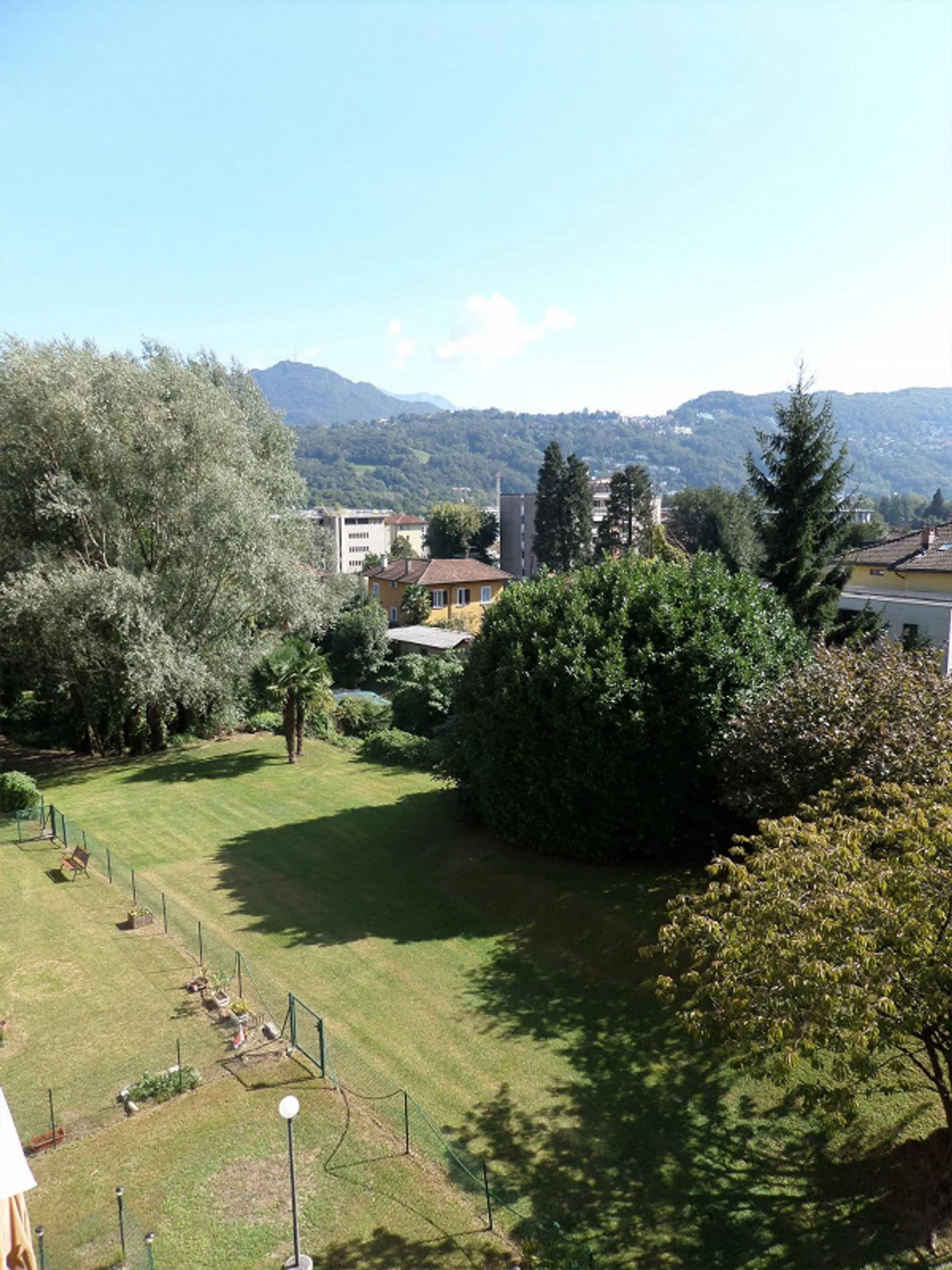 Two and a half room apartment with garden in a green and quiet location - Photo 1 of 1