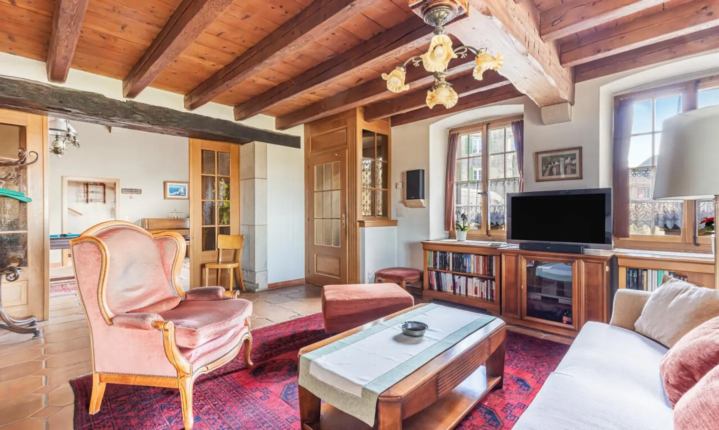 Grande casa familiare con annesso indipendente - Foto 1 di 13