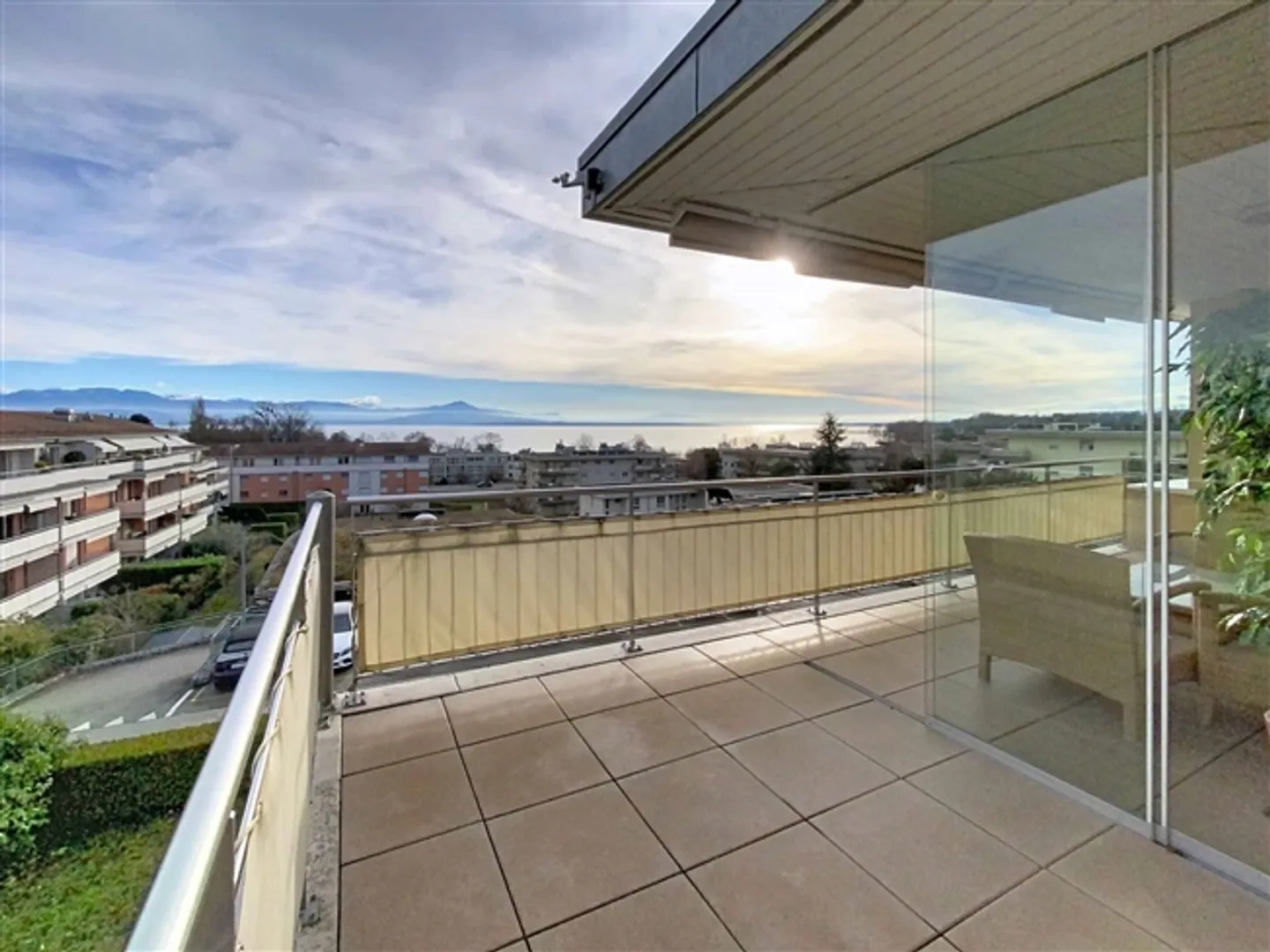 Exclusive, magnificent apartment with a view - Photo 1 of 6