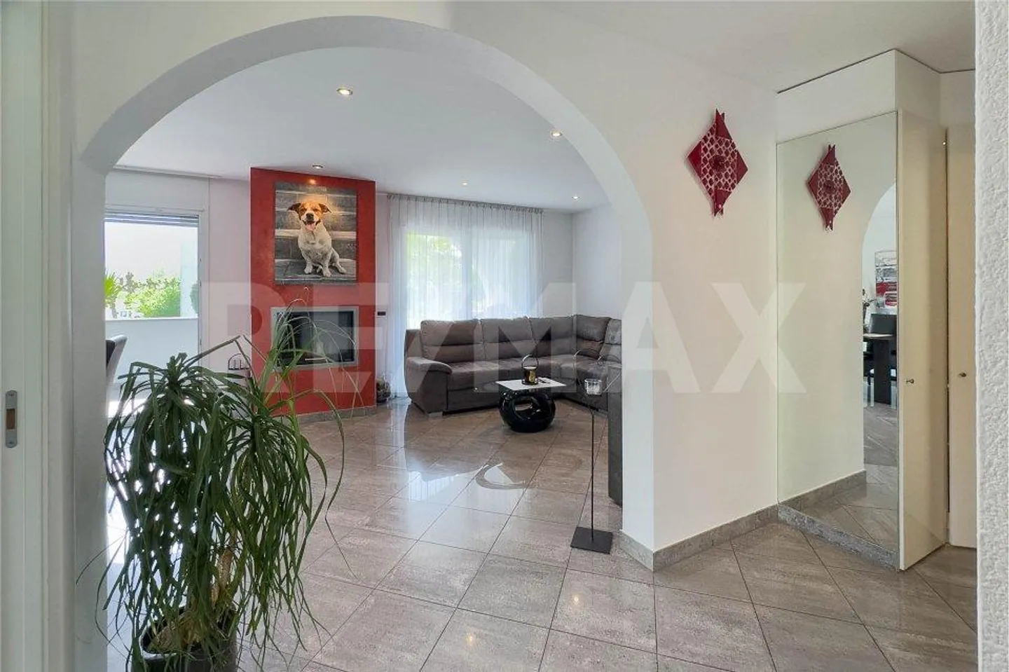 Maison unifamiliale de 6 pièces dans un emplacement pratique - Photo 8 sur 13
