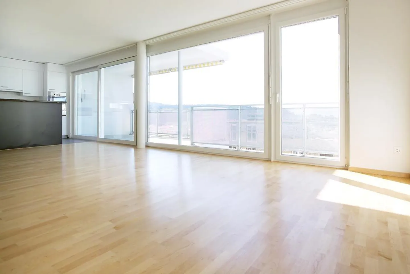 Spacious 4.5-room apartment in a quiet location! - Photo 2 of 9