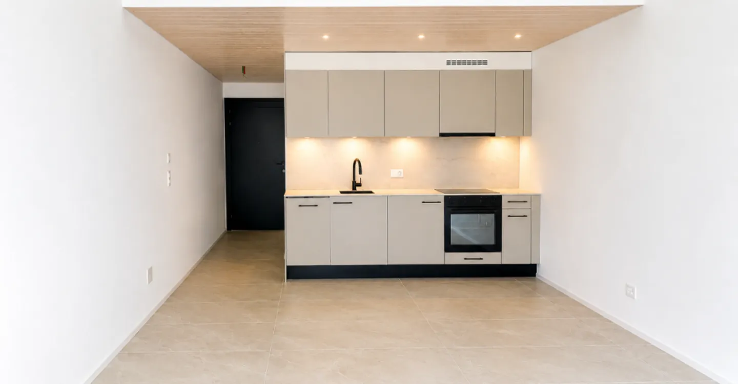 Studio neuf avec mezzanine - Photo 2 sur 7
