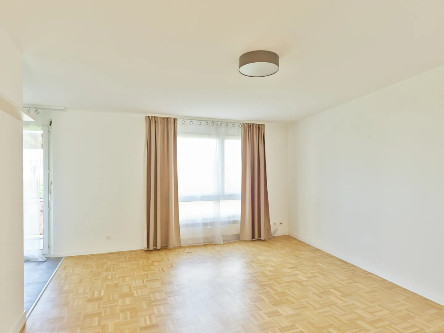 Appartement Charmant à Neyruz - Photo 1 sur 8