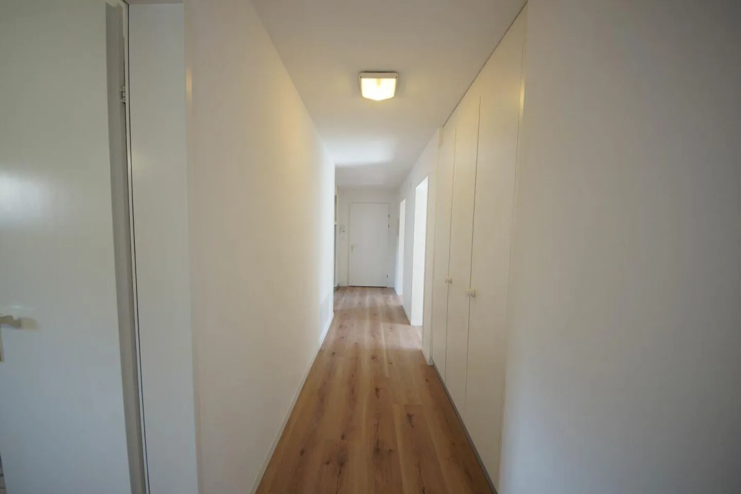 4.5-room apartment with garden seating area - Photo 7 of 12