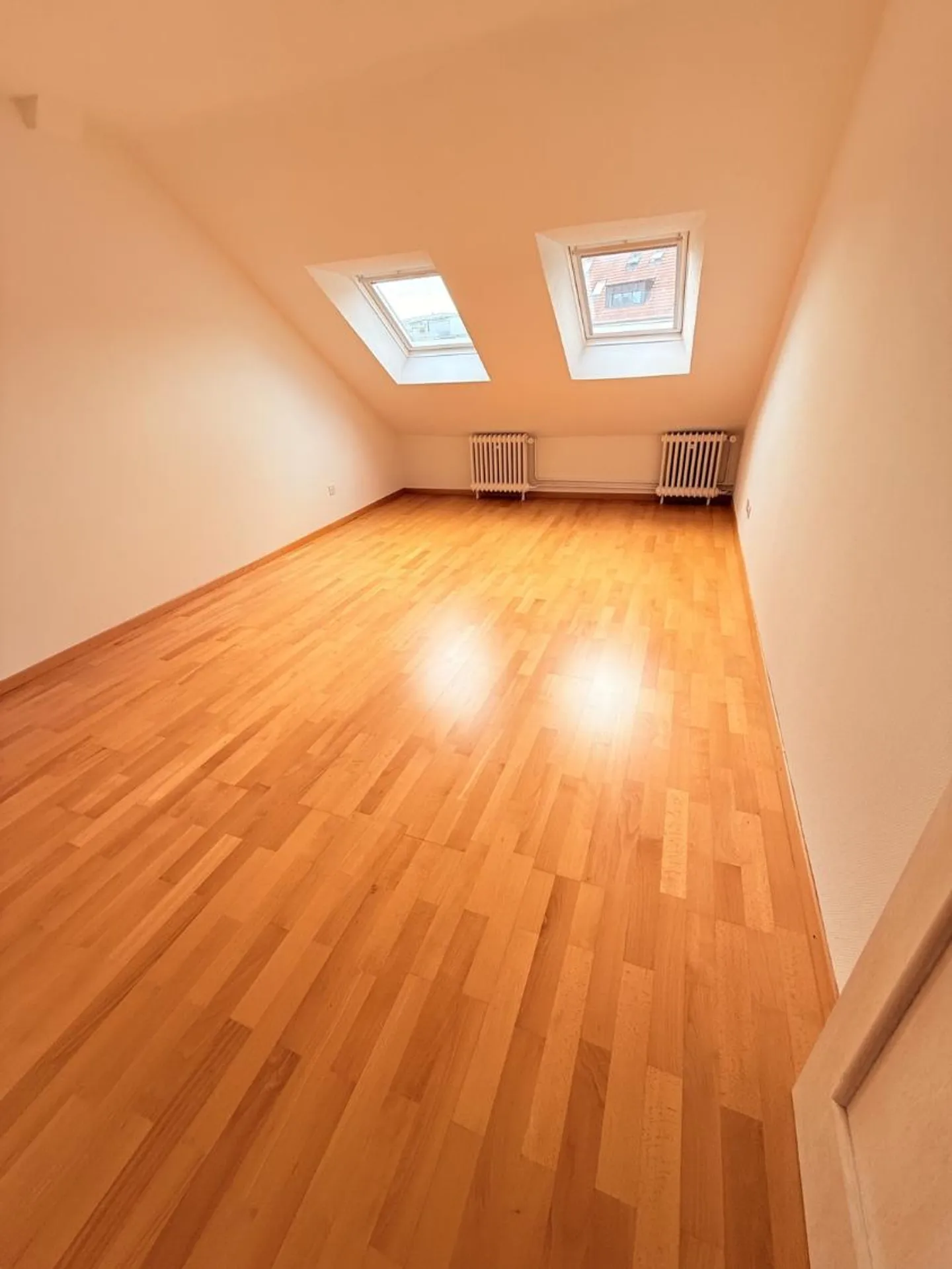 4-room apartment for rent in Zurich - Photo 3 of 7