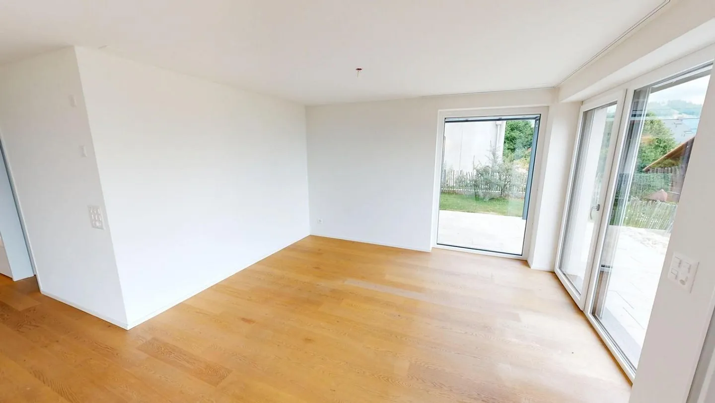 2½ Room Garden Apartment in Goldiwil near Thun! - Photo 8 of 13