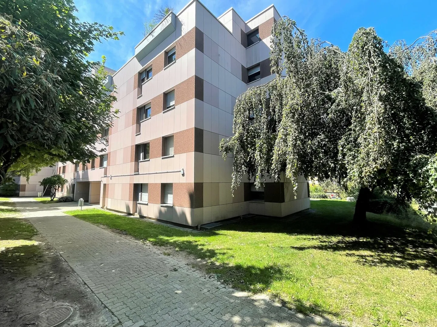 3.5-Zimmer-Wohnung im 1. Stock - Foto 1 von 7