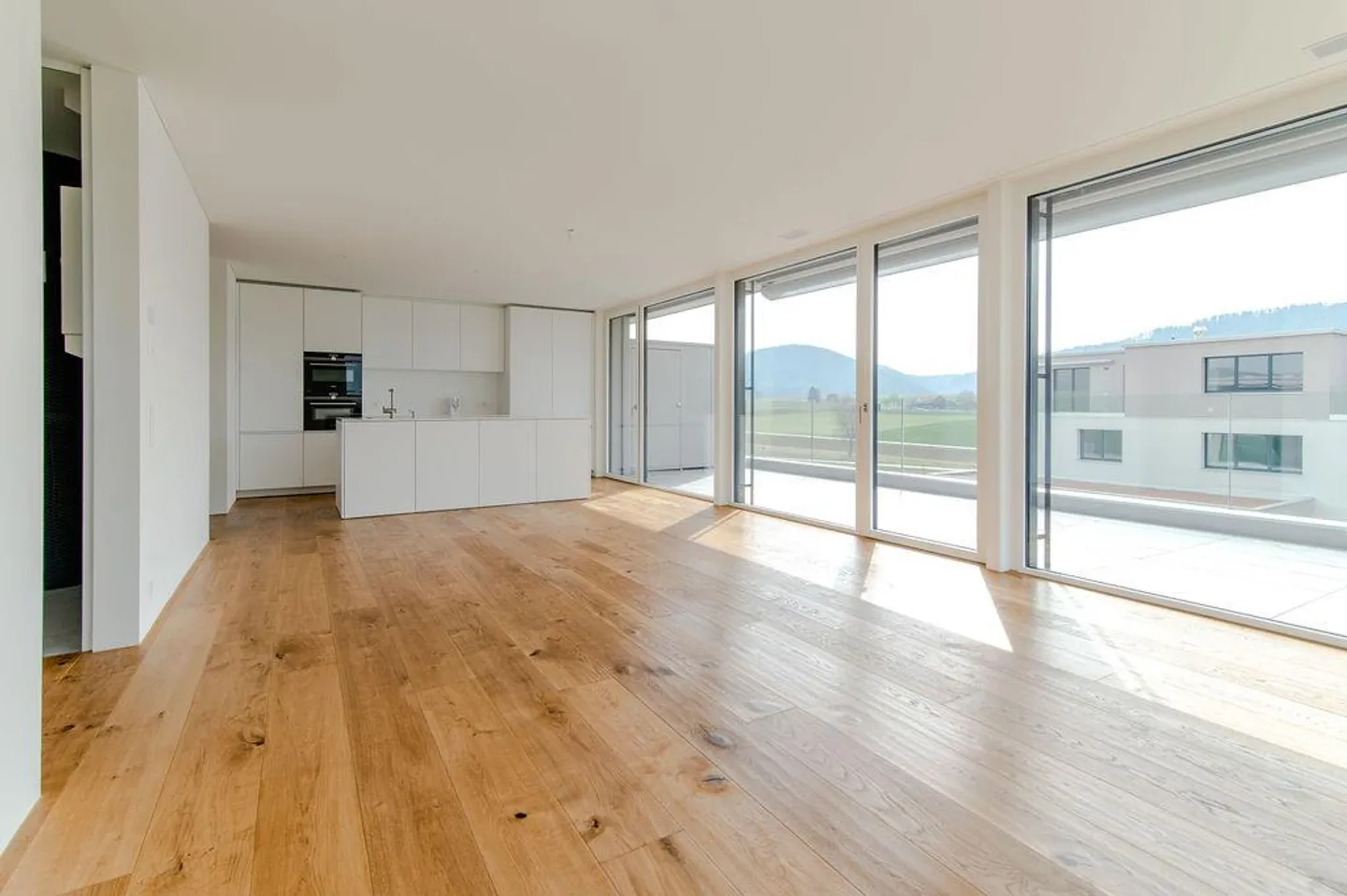 Appartamento attico da sogno a Neunkirch. - Foto 2 di 11