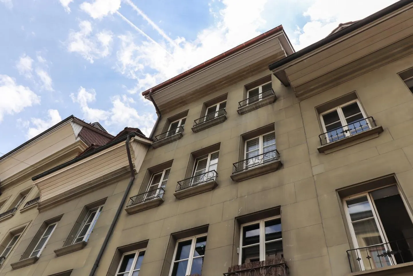 Investire nel patrimonio mondiale dell'UNESCO – Edificio residenziale e commerciale a Berna Città Vecchia - Foto 1 di 12