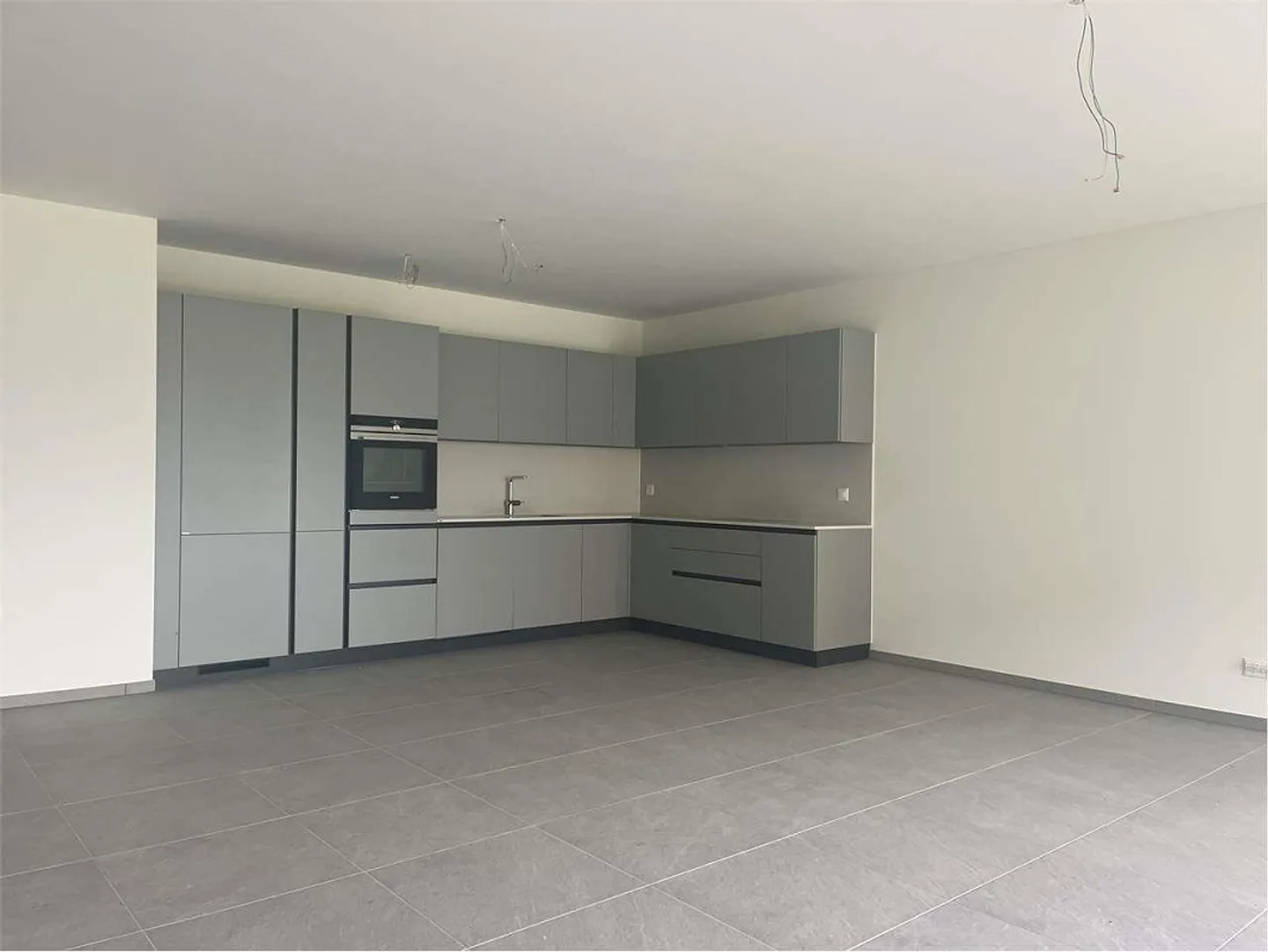 Gordola- magnifique appartement 4.5 avec jardin - Photo 5 sur 13