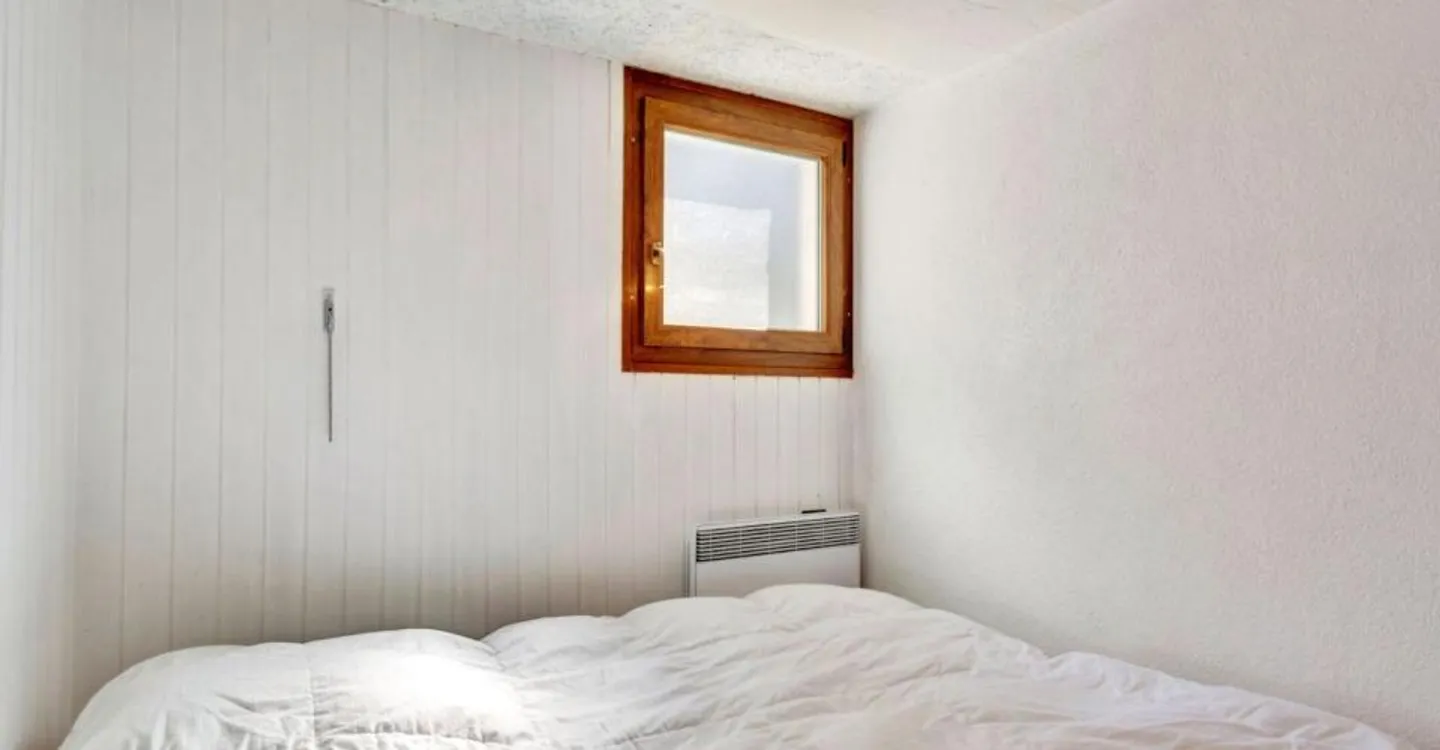 Charming Nature Chalet - Photo 8 of 11