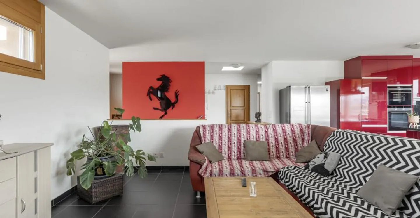 True penthouse occupying the entire top floor - Photo 17 of 20