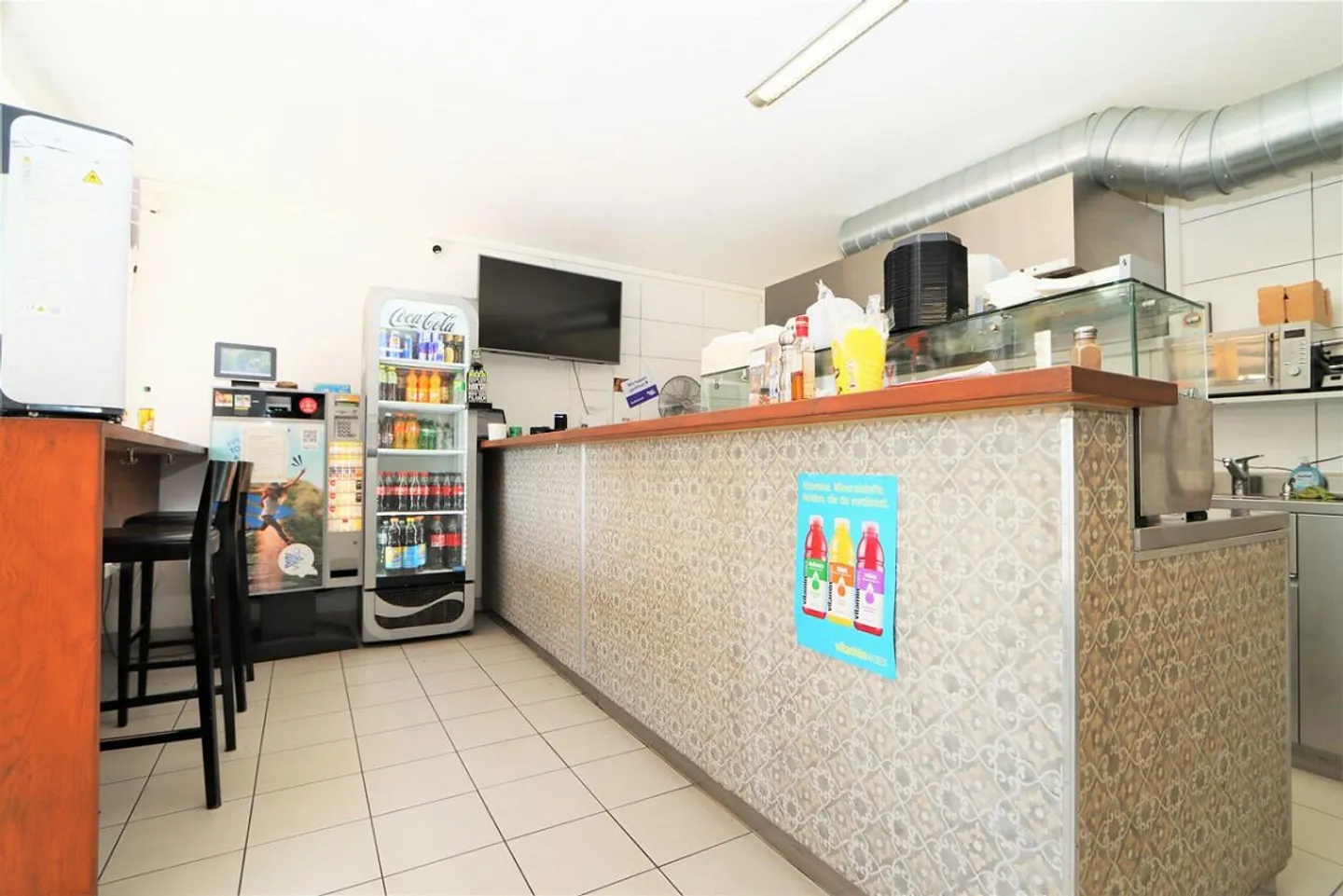 Duplex avec espace commercial - Photo 3 sur 22