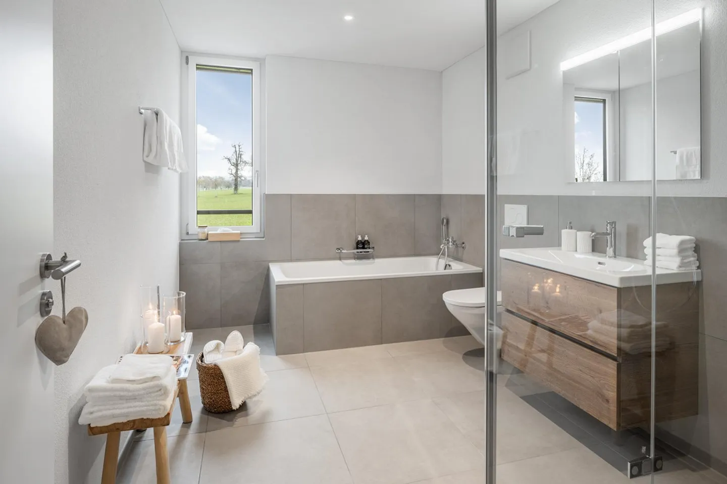 Casa unifamiliare con bel giardino e vista magnifica - Foto 7 di 12