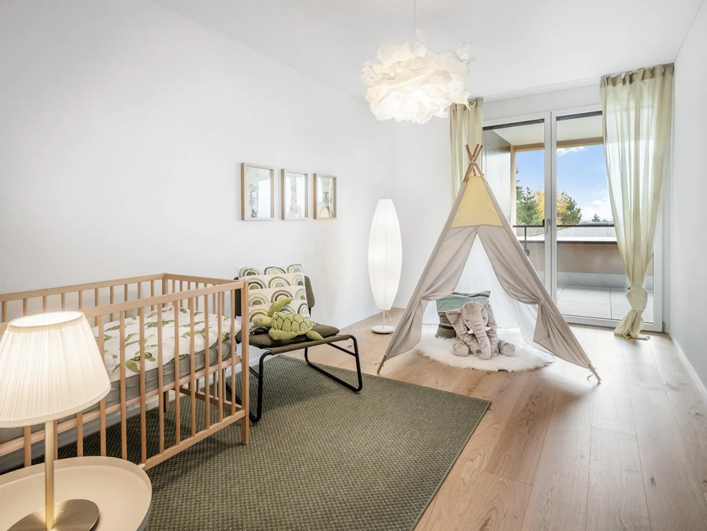 Casa unifamiliare con bel giardino e vista magnifica - Foto 8 di 12