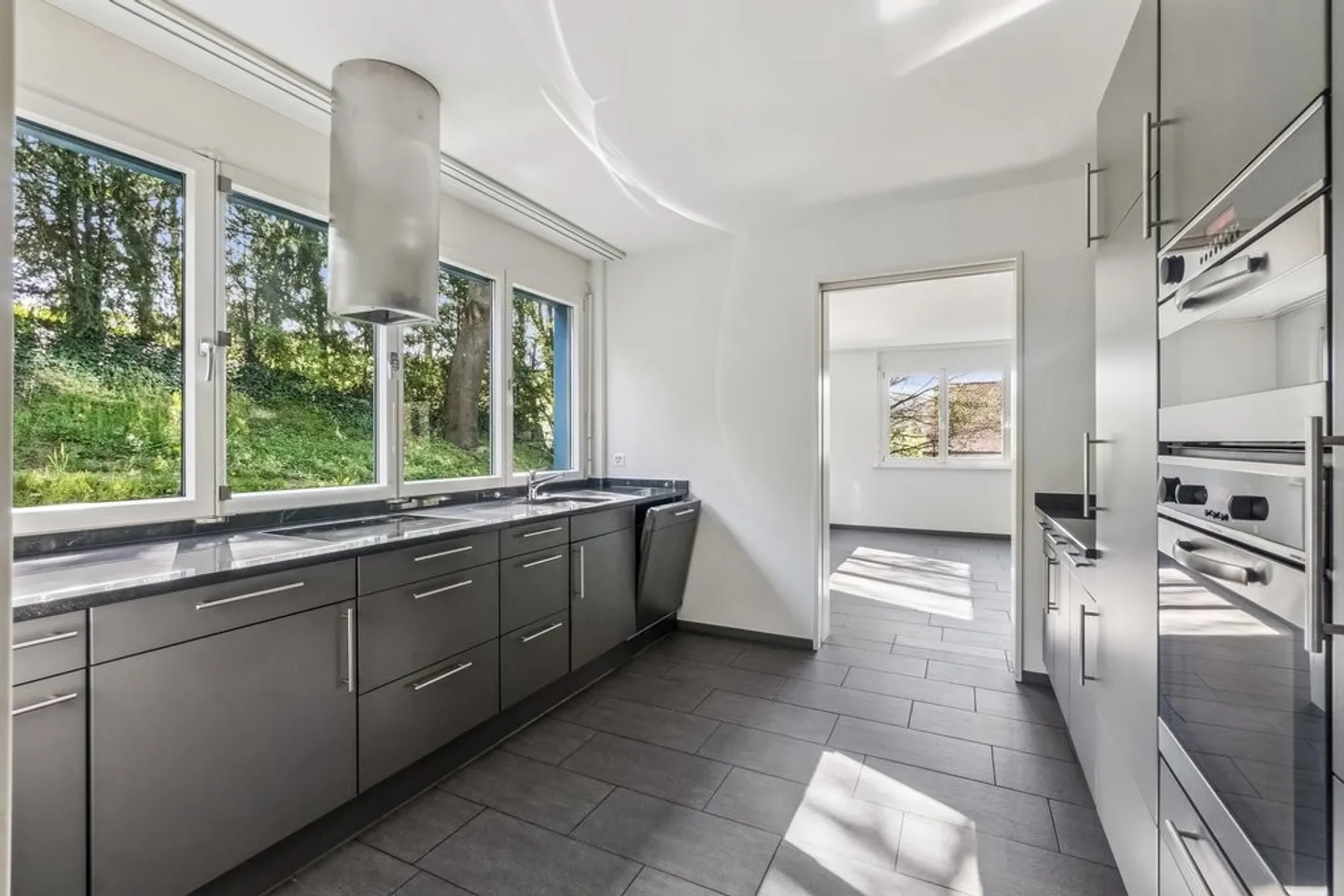 Grosszügige Maisonettewohnung an naturnaher Lage - Foto 1 von 12