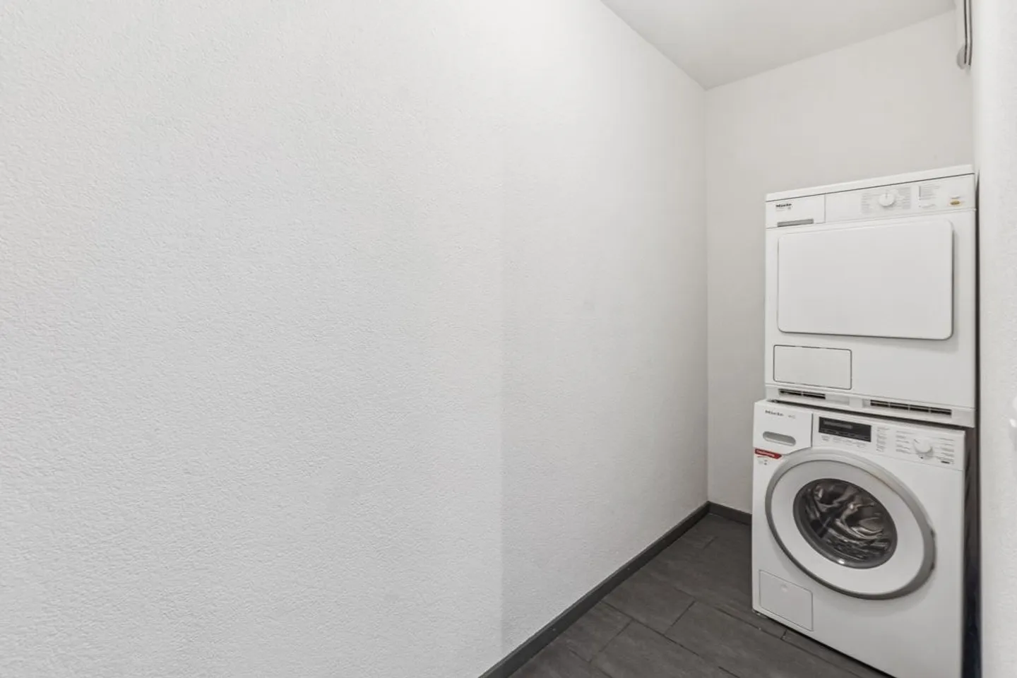 Grosszügige Maisonettewohnung an naturnaher Lage - Foto 8 von 12