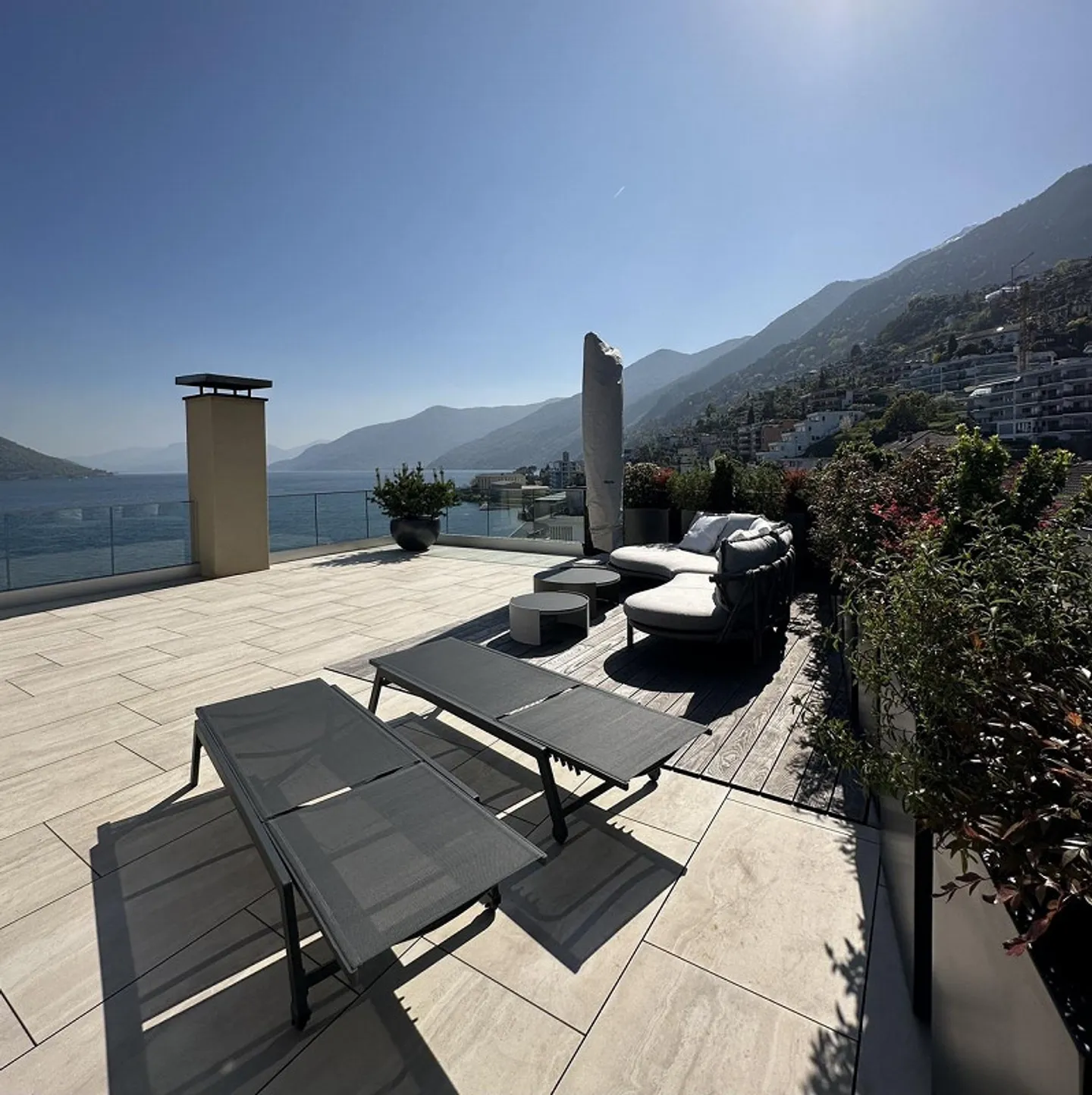 Appartamento Attico di Lusso a Brissago - Foto 1 di 30