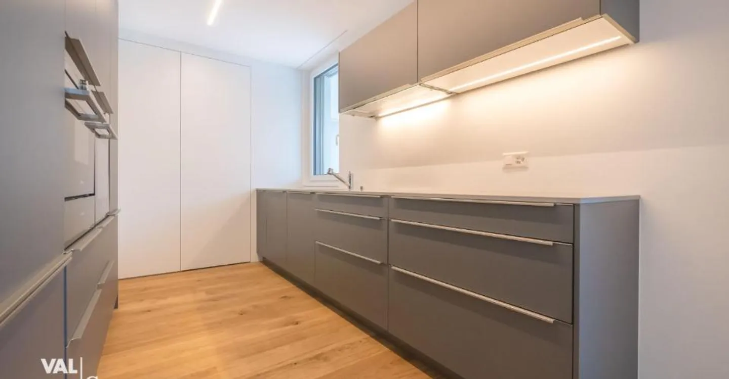 High-quality penthouse apartment with beautiful views - Photo 1 of 10