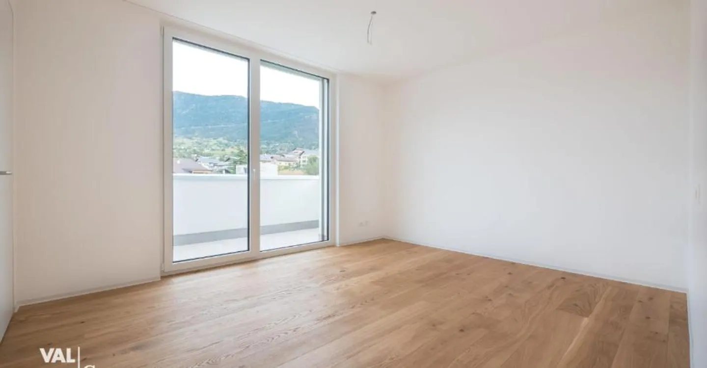 High-quality penthouse apartment with beautiful views - Photo 3 of 10