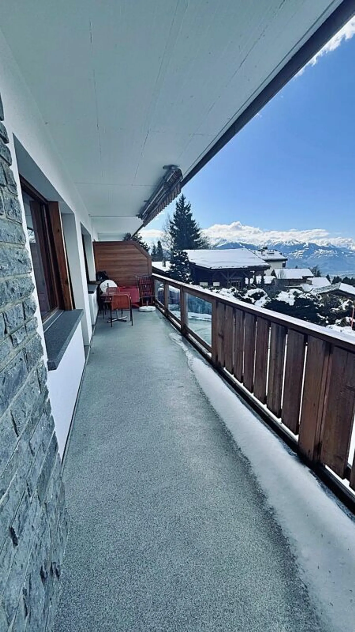 Spacious 3.5-room apartment with large balconies - Photo 5 of 19