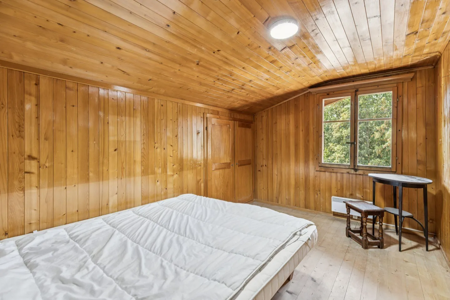 Grand chalet de 7 pièces avec appartement et vue magnifique à Château-d'Oex VD - Photo 10 sur 16