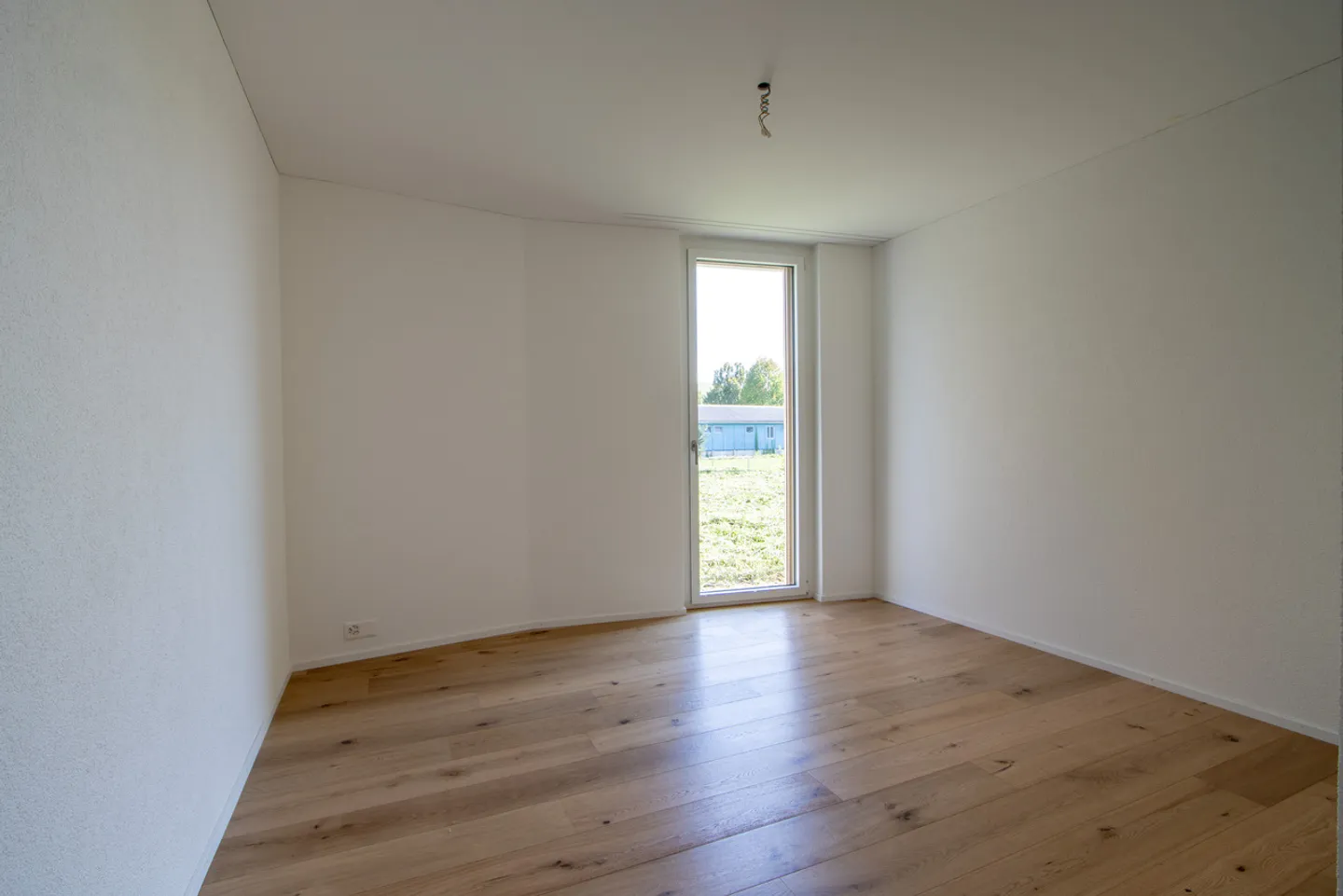 Appartement moderne de 3,5 pièces à proximité du lac - Photo 8 sur 9