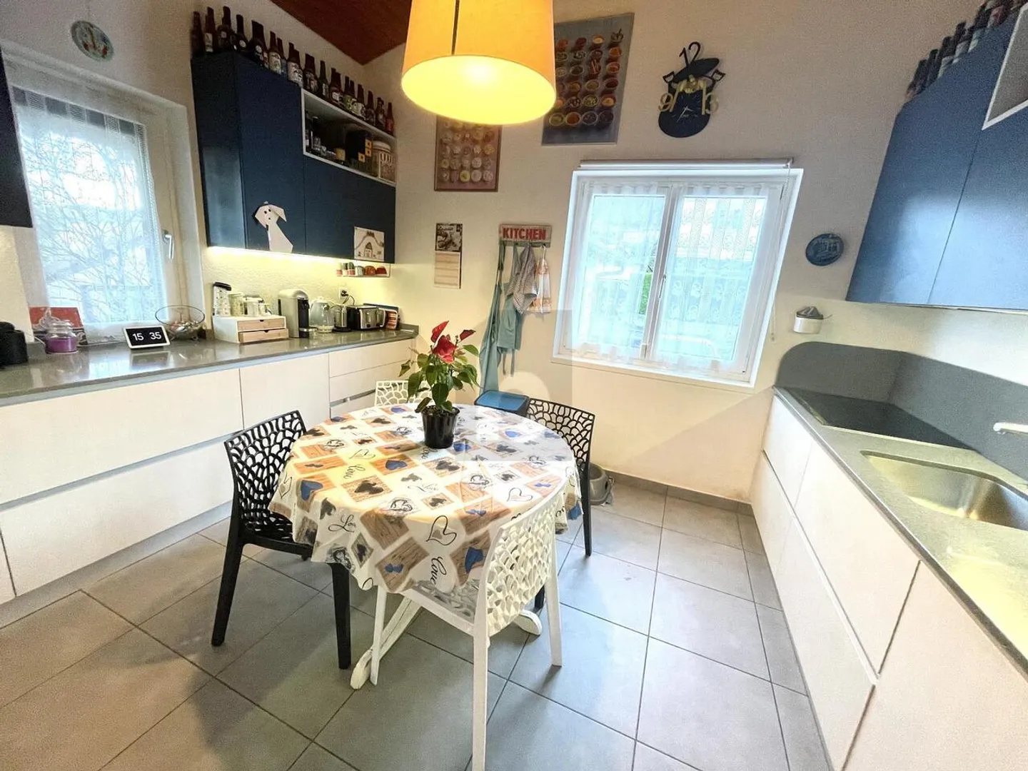 Maison jumelée 9.5 pièces - Photo 3 sur 6