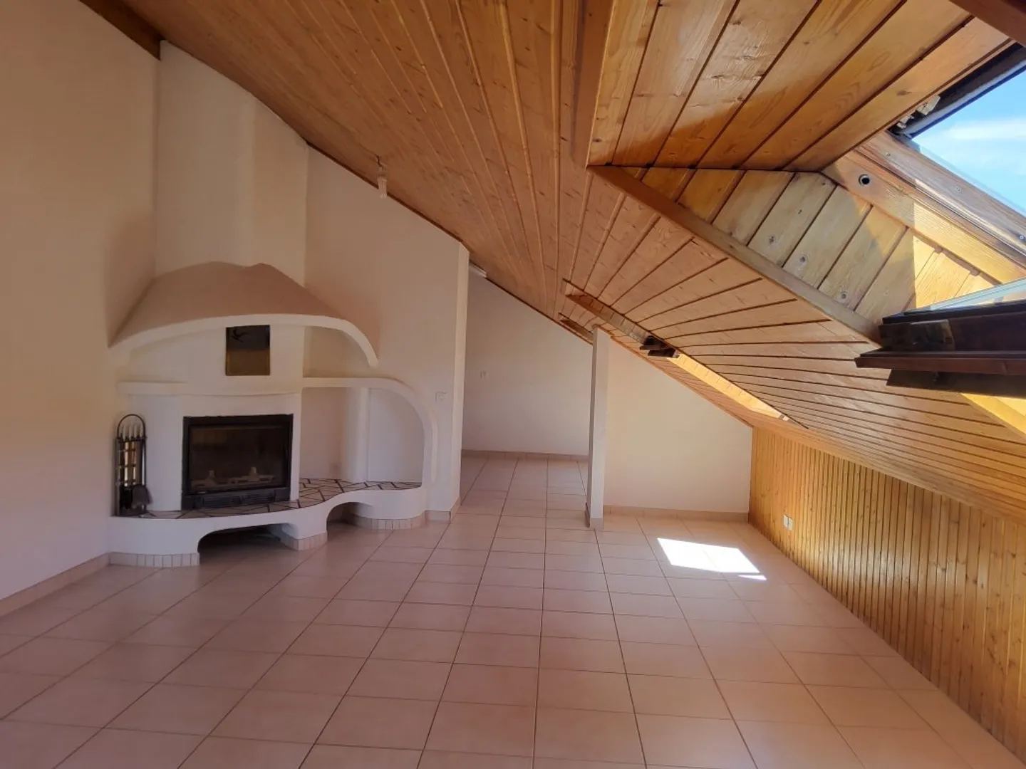 Incantevole appartamento 3.5 locali al 4° piano - Foto 1 di 9