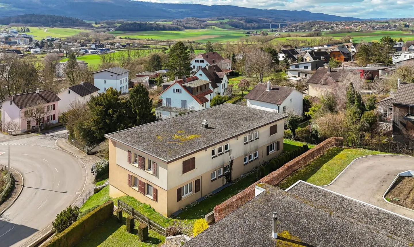 Building with 4 apartments for sale in Porrentruy - Photo 2 of 11