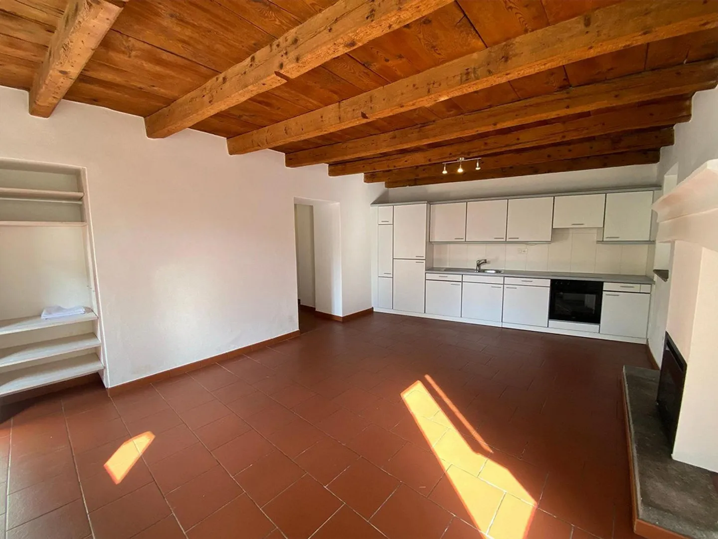 Appartamento con Giardino a Solduno - Foto 8 di 23