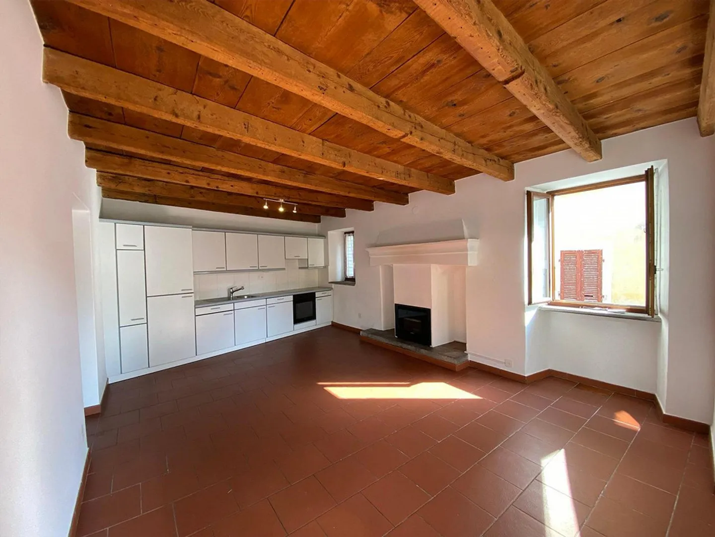 Appartamento con Giardino a Solduno - Foto 9 di 23